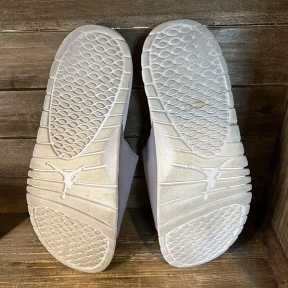 Mens Nike Jordan Hydro 5 Retro Gray Slip On Sandals Slides Size 11 M GUC - Picture 5 of 6